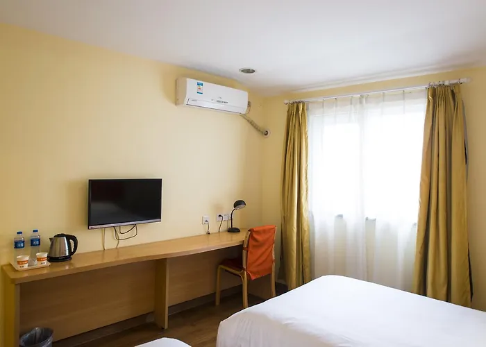 Home Inn Hengshui West Heping Road